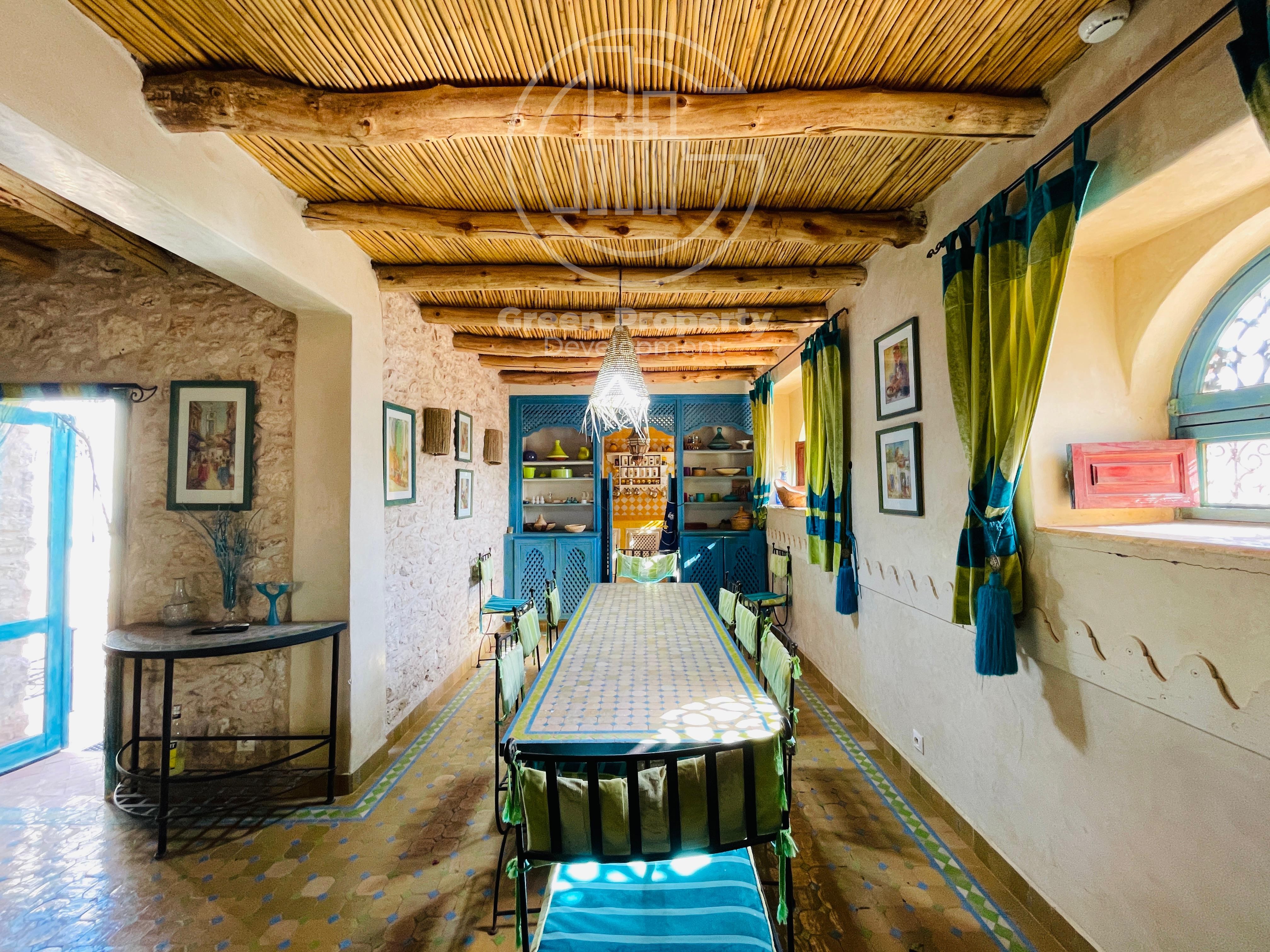 338bfe71-311f-4806-aa76-b29c65a8ece0