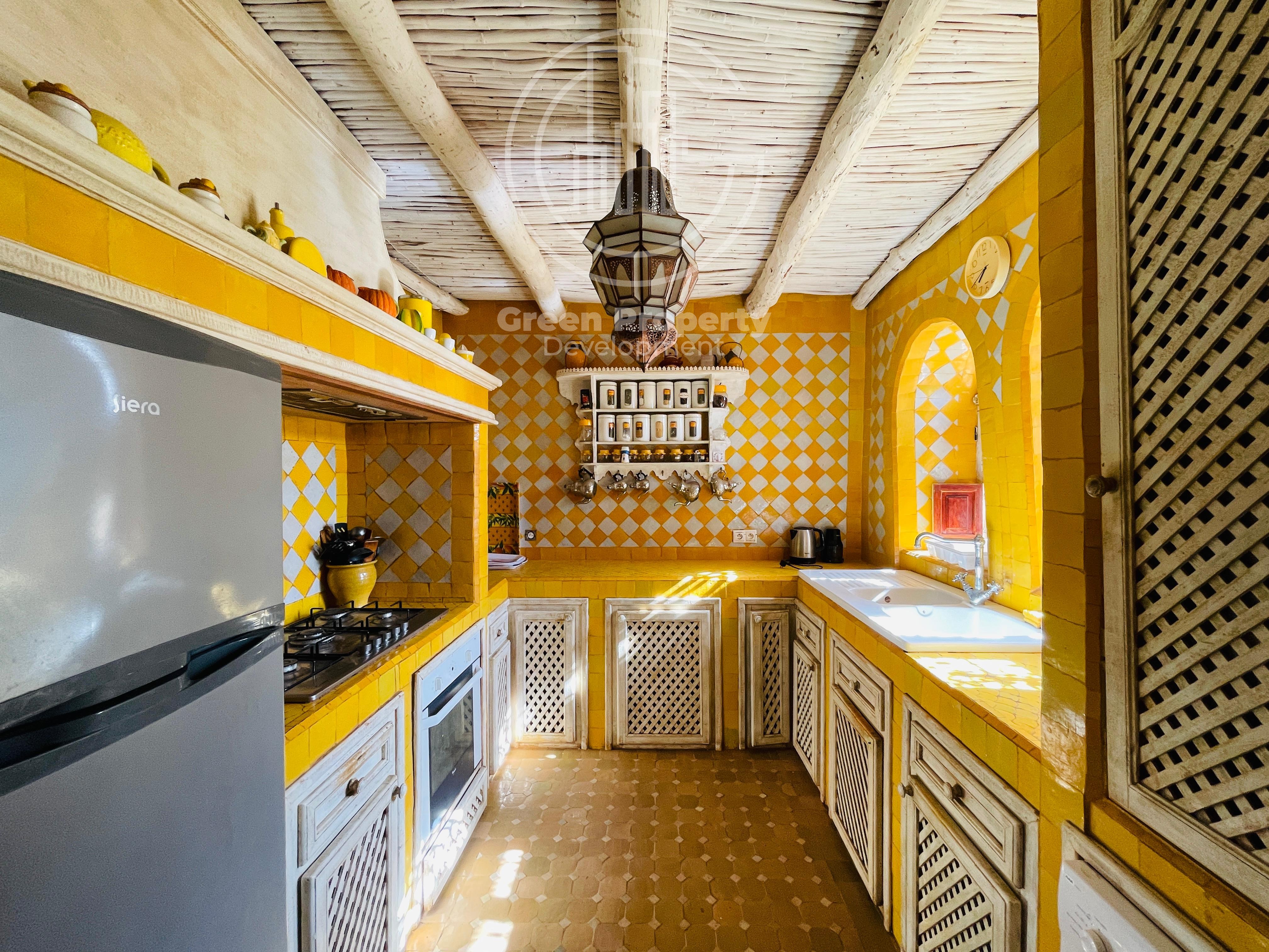 40e63e69-61f4-4fc8-96c0-82defd067906