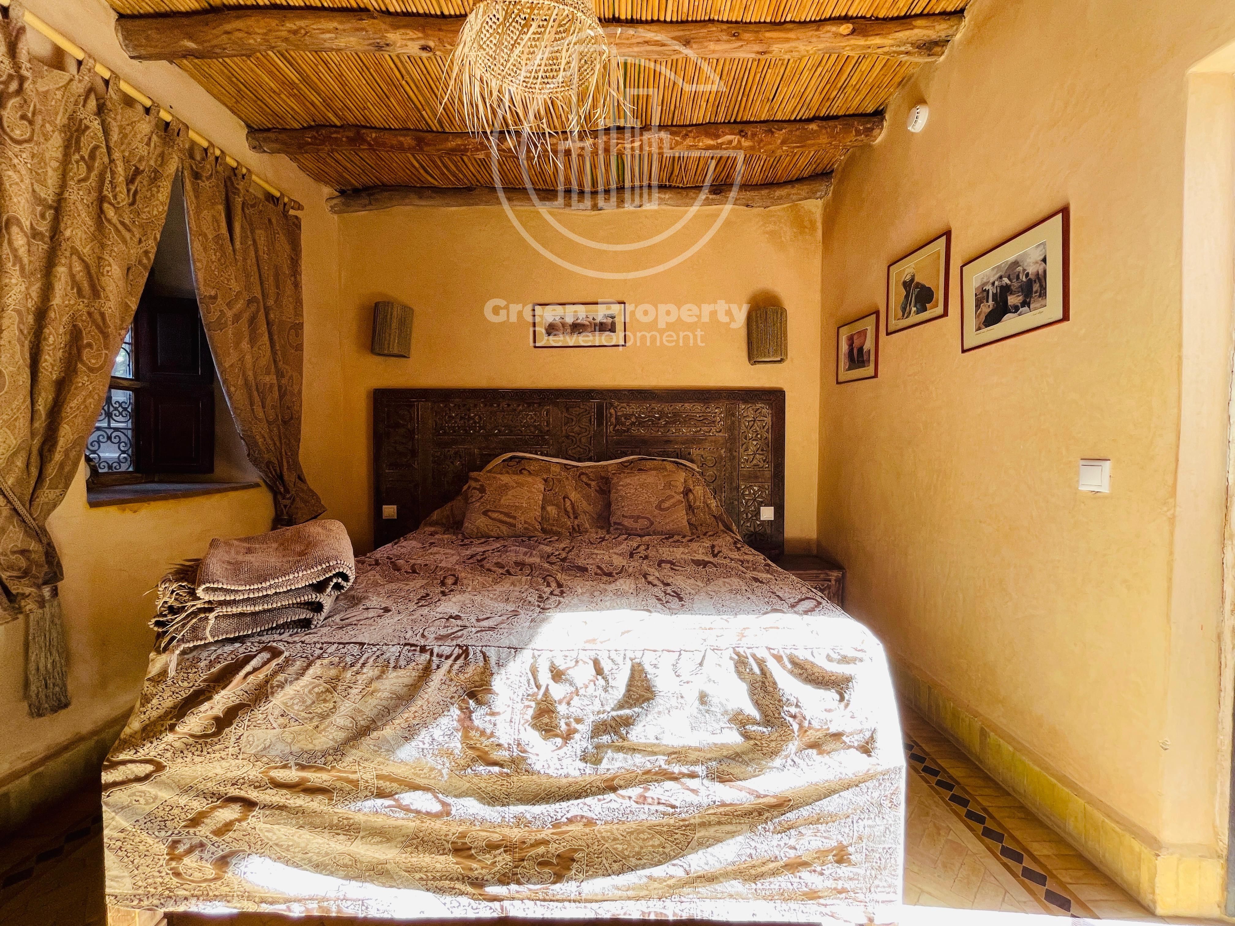 76ef96d3-a0d9-45a0-9eec-bc30f06a8121